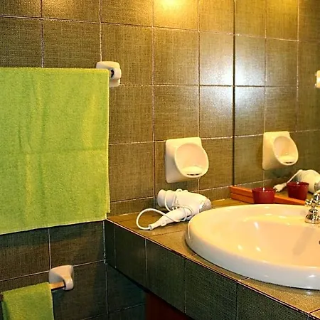 Pisani 4*