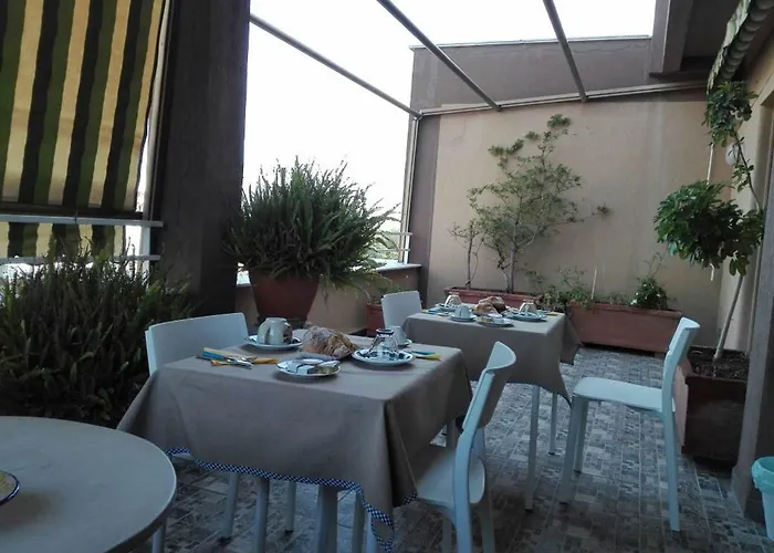 Oda ve Kahvaltı Pisani Palermo